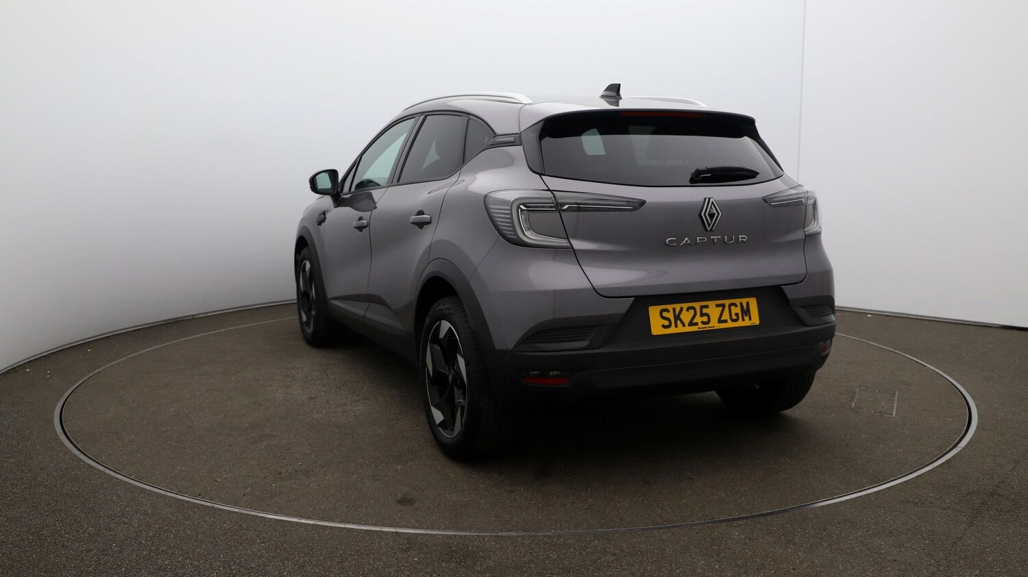 Used Renault Captur for sale - 76810617: Photo 59