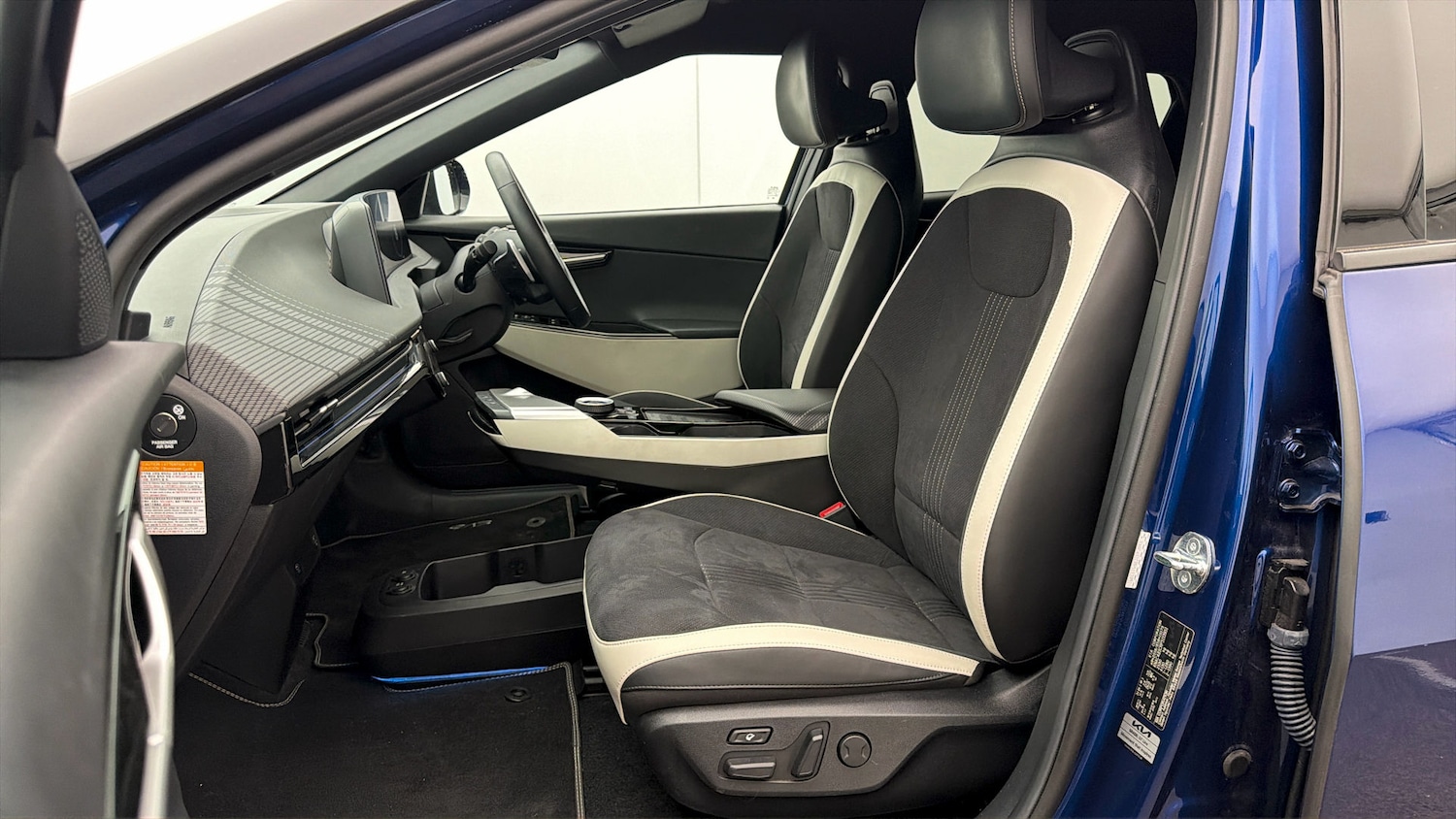 Used Kia EV6 2023 for sale - 77954214: Photo 13