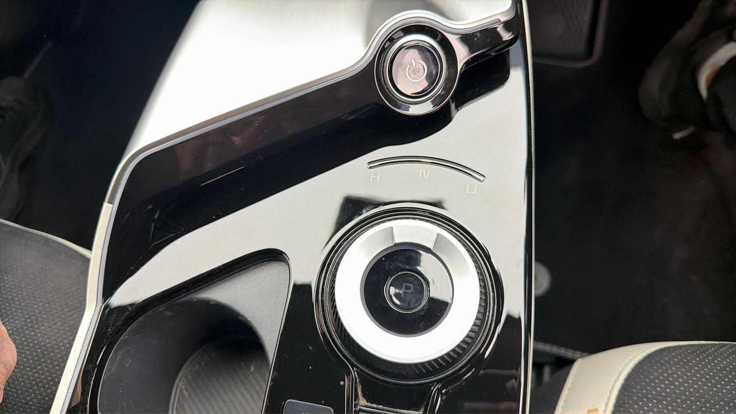 Used Kia EV6 2023 for sale - 77954214: Photo 25