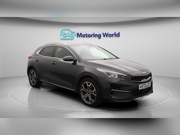 Used Kia XCeed 2022 for sale - 76200765: Photo 2
