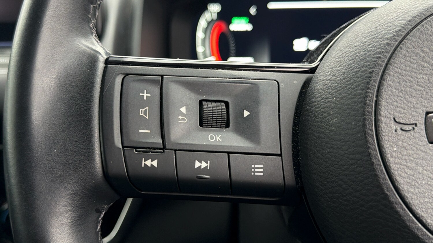 Used Nissan Qashqai for sale - 78084632: Photo 23