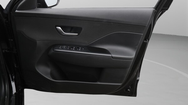 Used Hyundai KONA 2024 for sale - 76179601: Photo 16
