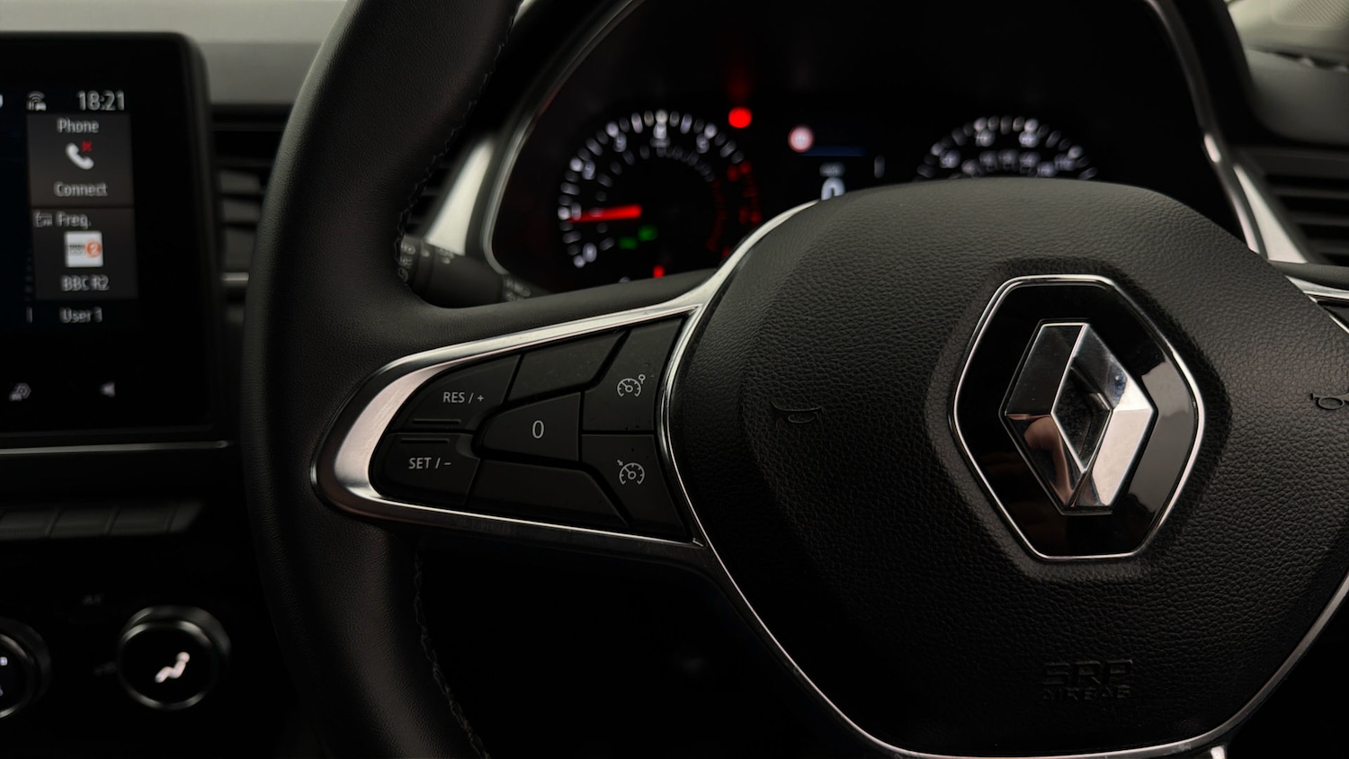 Used Renault Captur 2021 for sale - 77931877: Photo 22