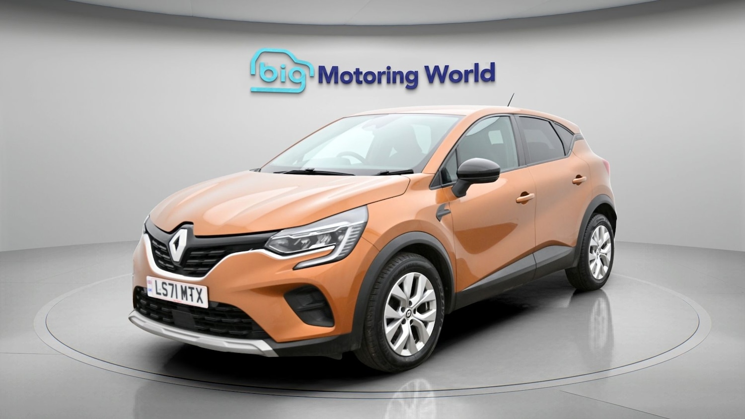 Used Renault Captur 2021 for sale - 77931877: Photo 3
