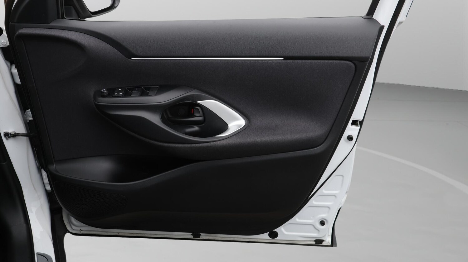 Used Toyota Yaris Cross 2023 for sale - 75906287: Photo 16