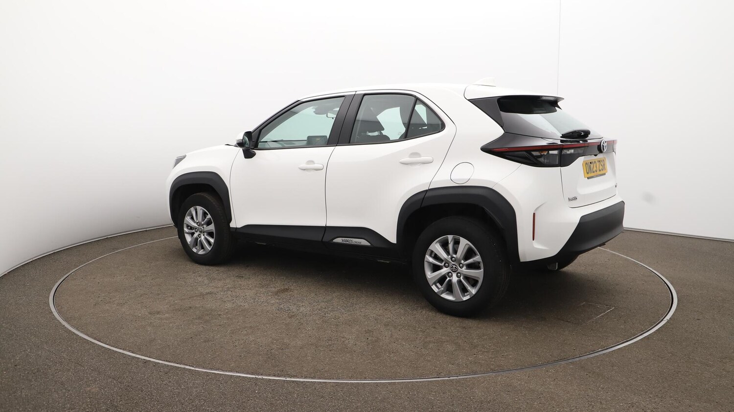 Used Toyota Yaris Cross 2023 for sale - 75906287: Photo 35