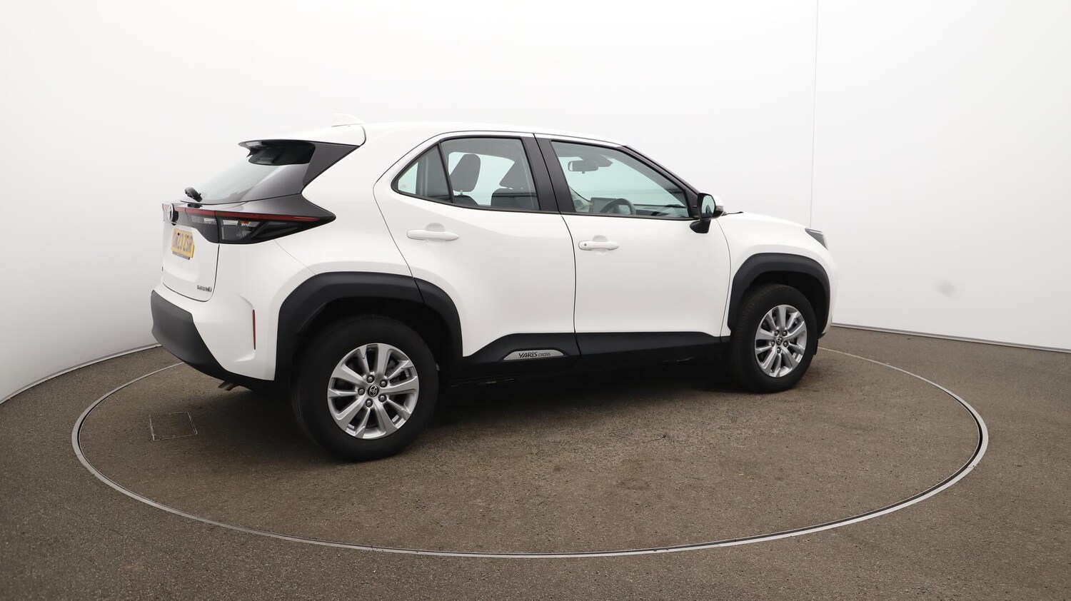 Used Toyota Yaris Cross 2023 for sale - 75906287: Photo 52