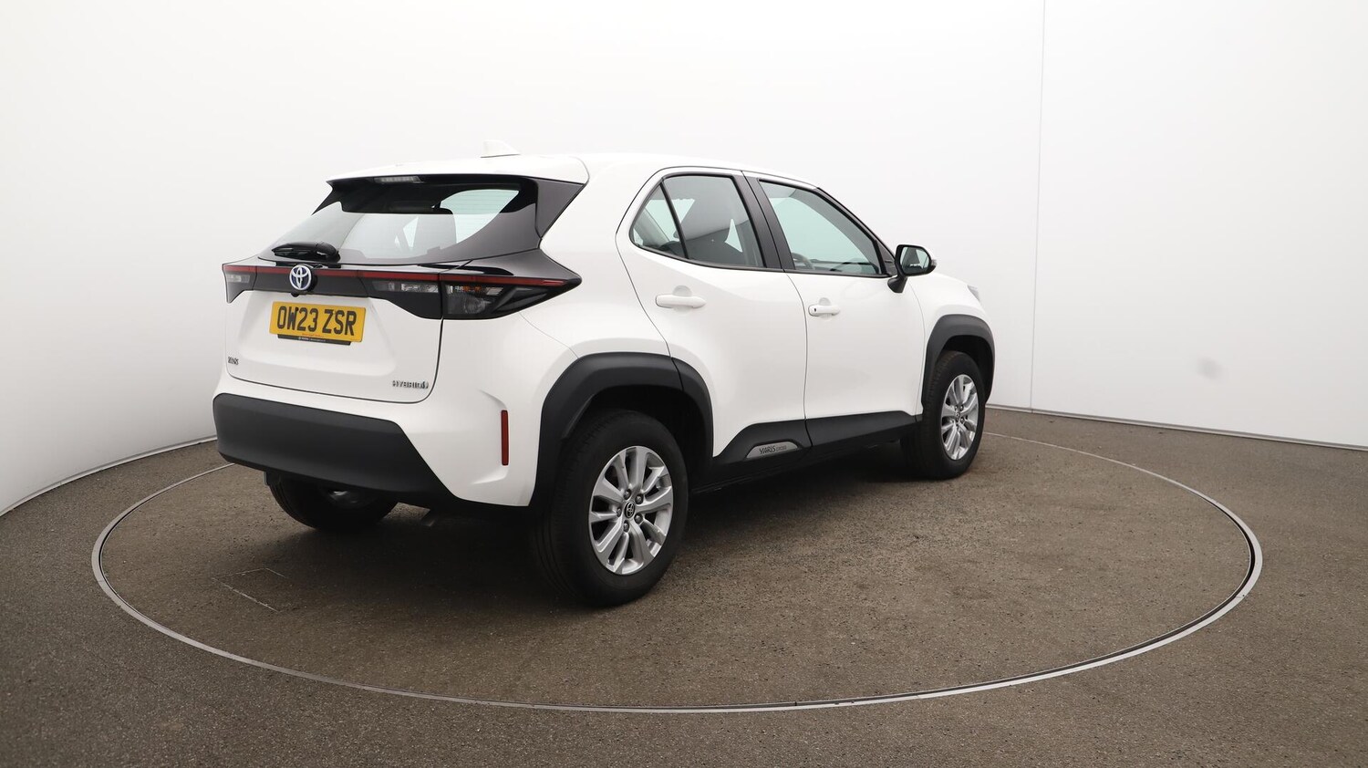 Used Toyota Yaris Cross 2023 for sale - 75906287: Photo 54