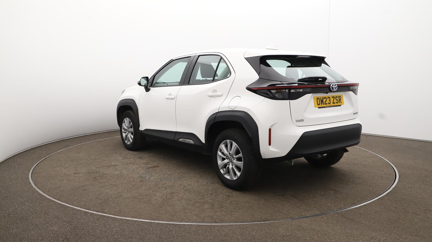 Used Toyota Yaris Cross 2023 for sale - 75906287: Photo 62