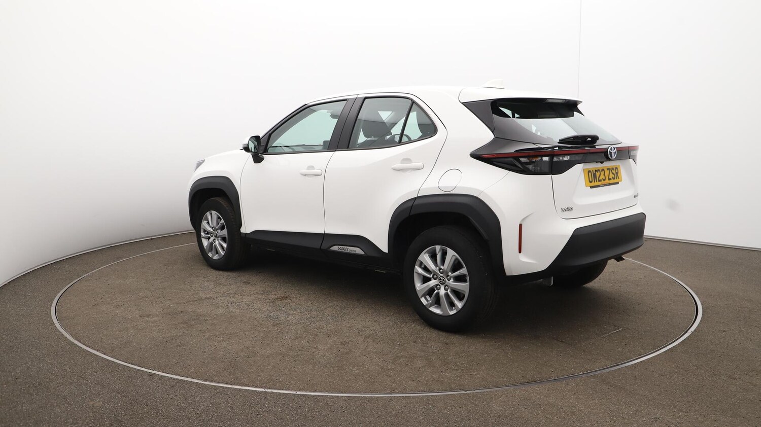 Used Toyota Yaris Cross 2023 for sale - 75906287: Photo 63