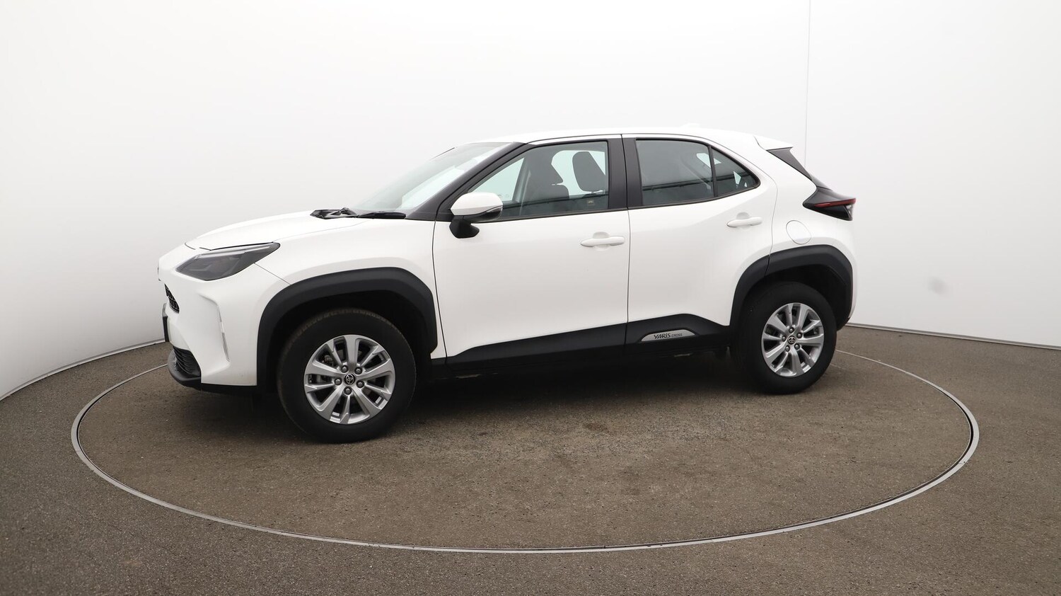 Used Toyota Yaris Cross 2023 for sale - 75906287: Photo 66