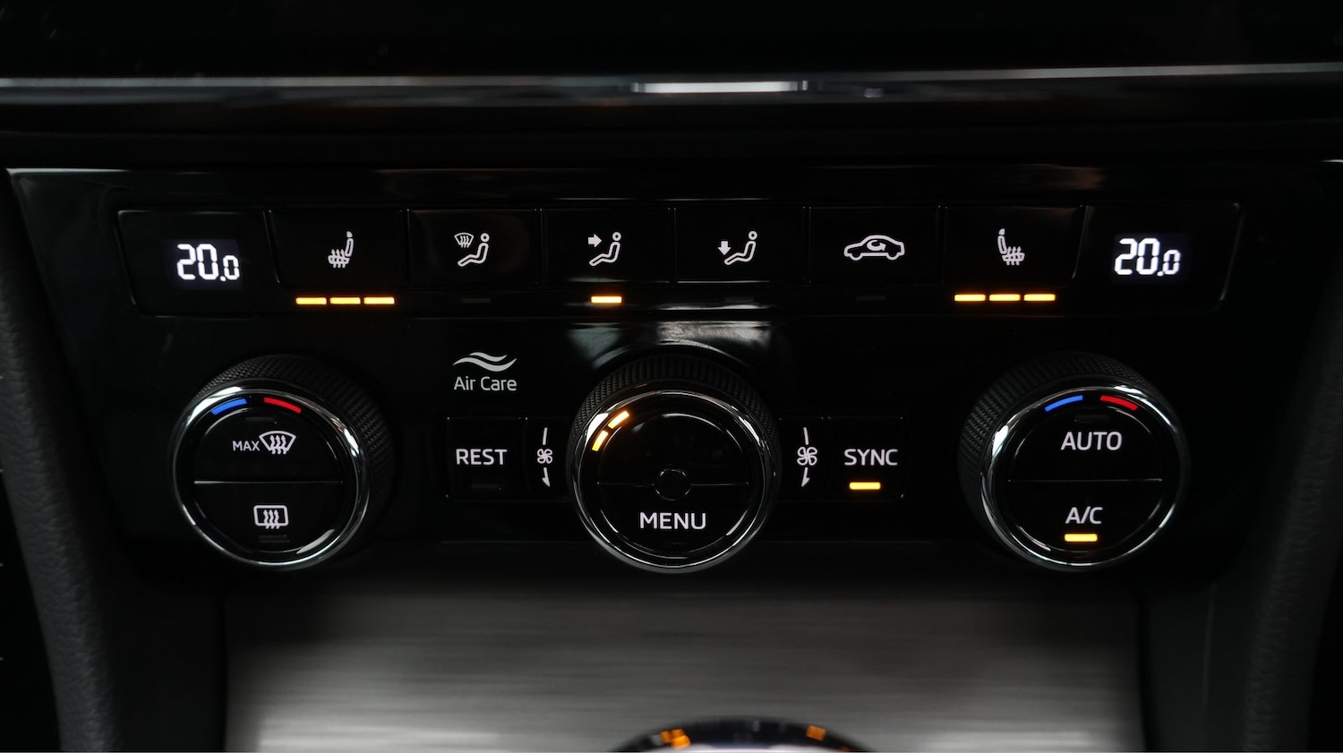 Used Skoda Superb 2023 for sale - 77233888: Photo 12