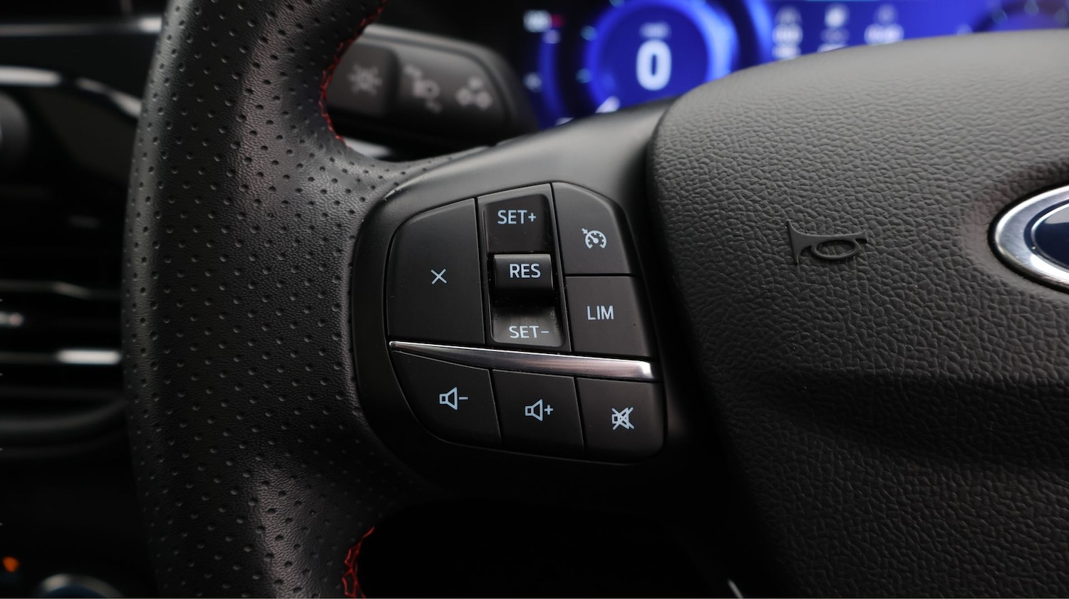 Used Ford Kuga 2022 for sale - 77776102: Photo 25