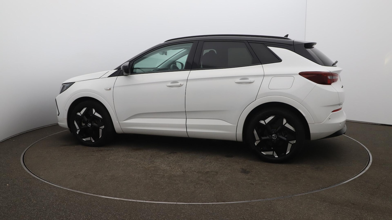 Used Vauxhall Grandland 2023 for sale - 76026697: Photo 59
