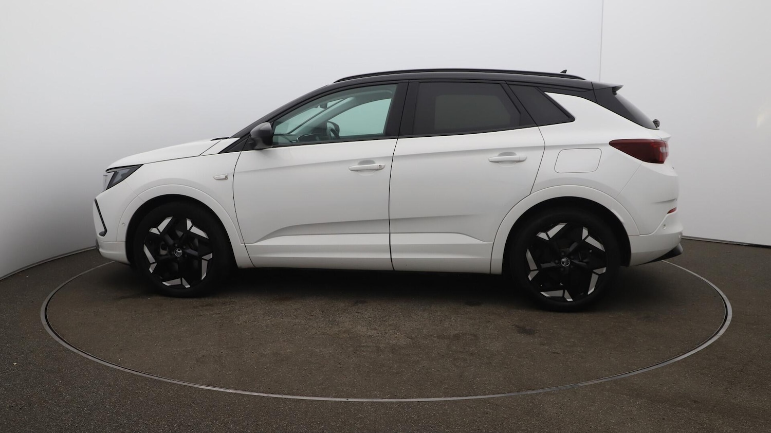 Used Vauxhall Grandland 2023 for sale - 76026697: Photo 65
