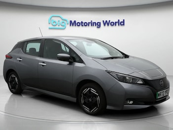 Nissan - Leaf
