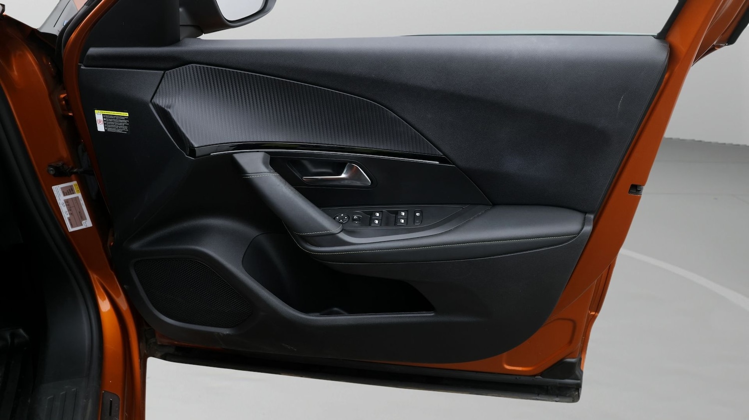 Used Peugeot 2008 2022 for sale - 77669122: Photo 15