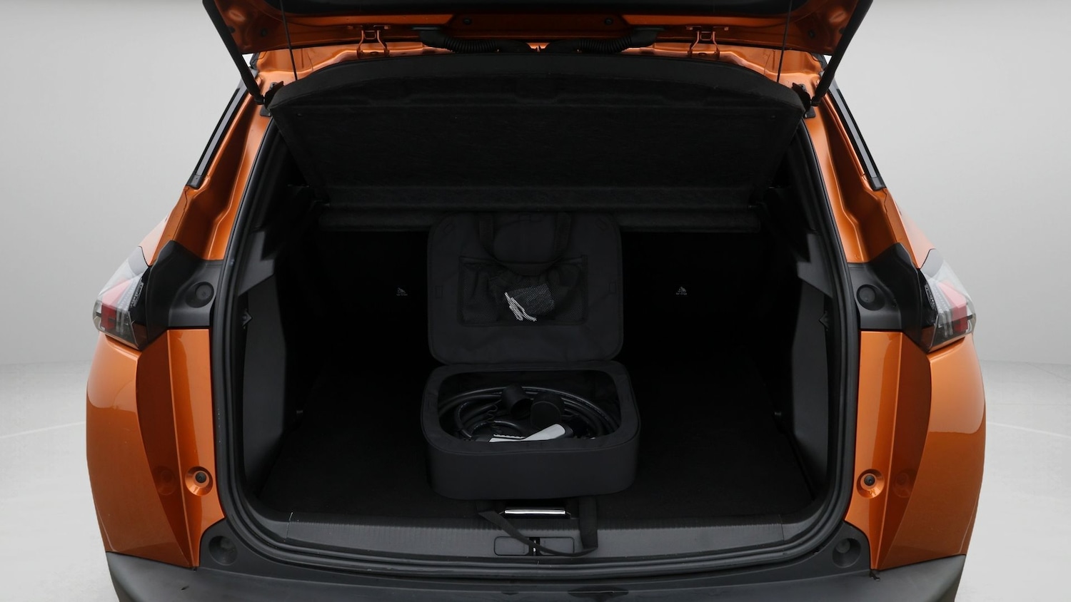 Used Peugeot 2008 2022 for sale - 77669122: Photo 17