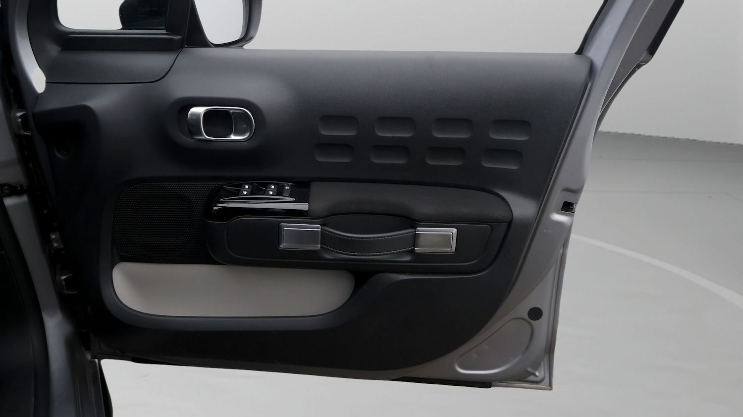 Used Citroen C3 2024 for sale - 77759589: Photo 15