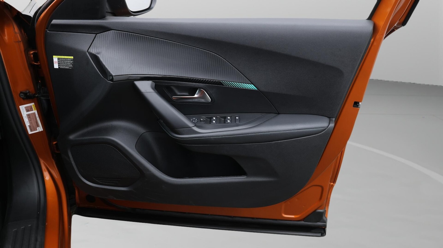 Used Peugeot E-2008 2021 for sale - 76584916: Photo 16