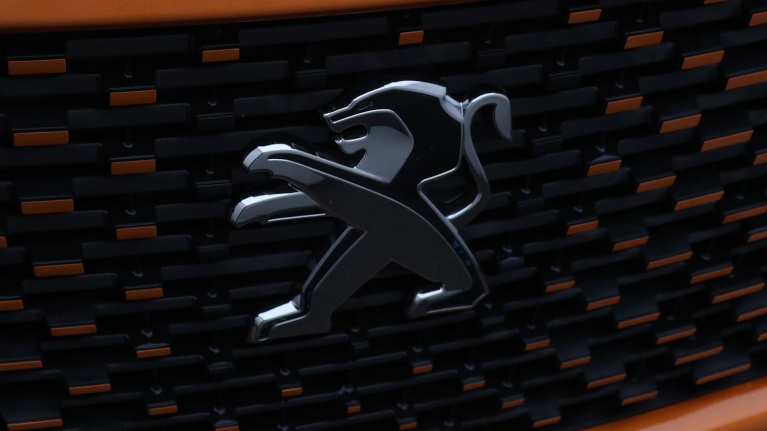 Used Peugeot E-2008 2021 for sale - 76584916: Photo 24