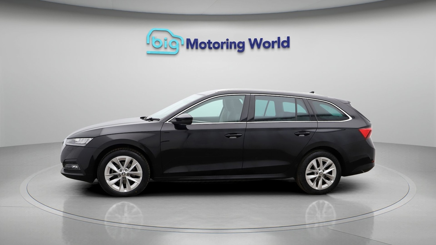 Used Skoda Octavia 2023 for sale - 77789434: Photo 4