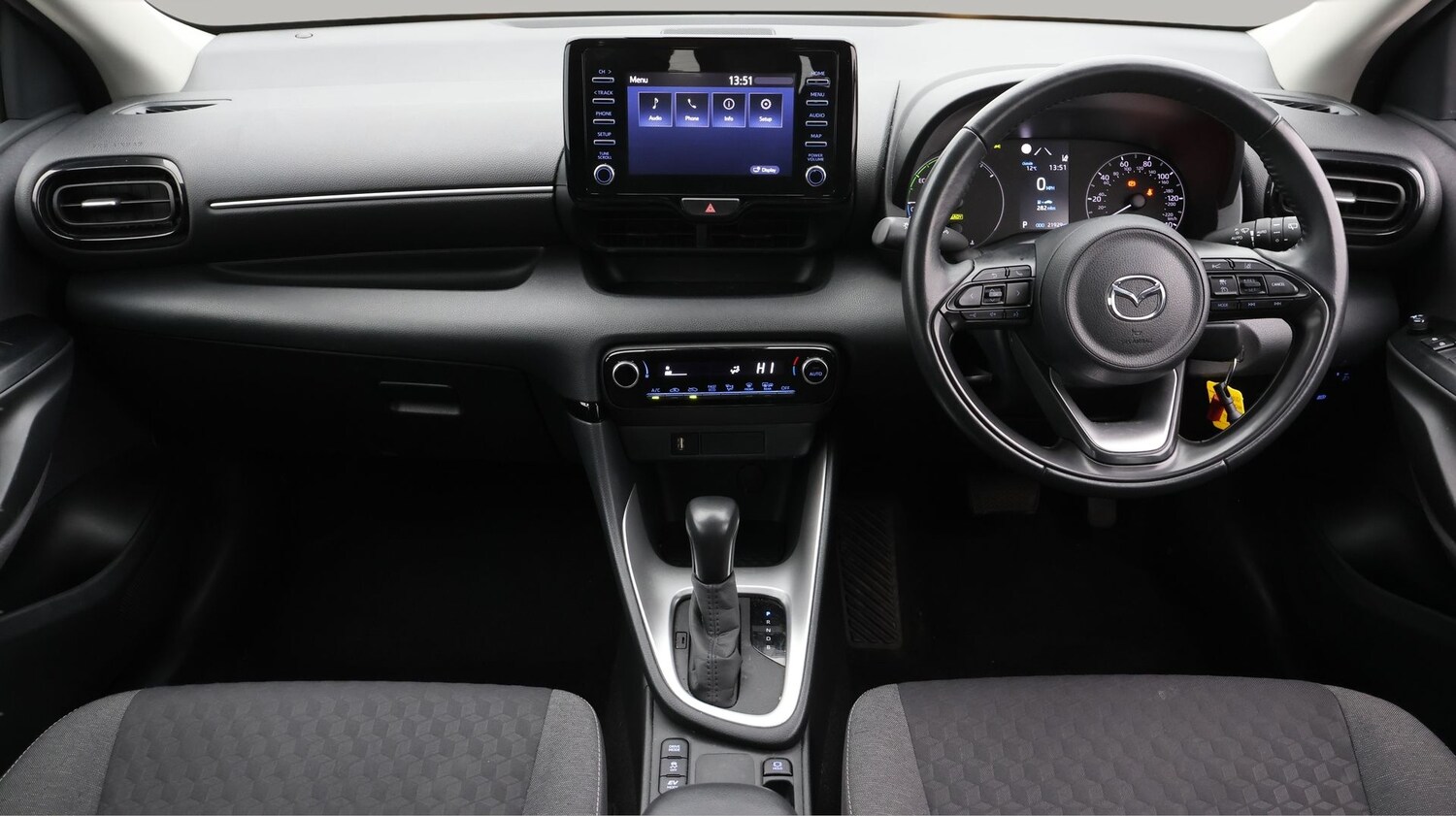 Used Mazda Mazda2 HYBRID for sale - 77589945: Photo 13