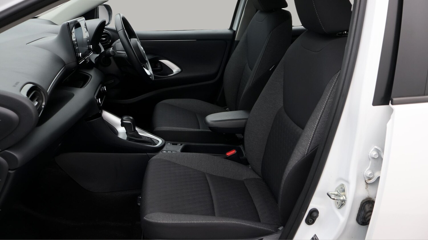 Used Mazda Mazda2 HYBRID for sale - 77589945: Photo 14