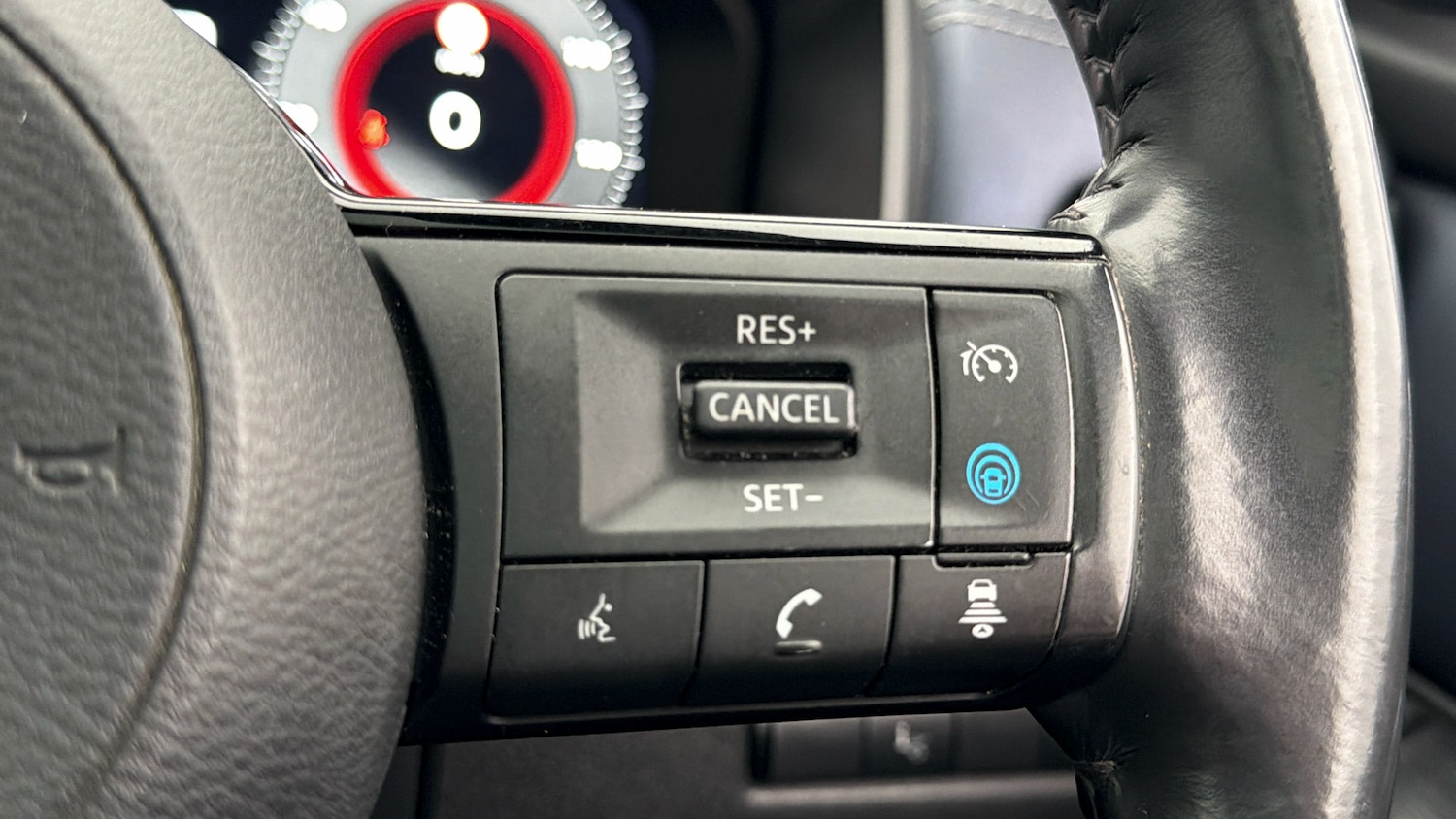 Used Nissan Qashqai for sale - 78105801: Photo 24