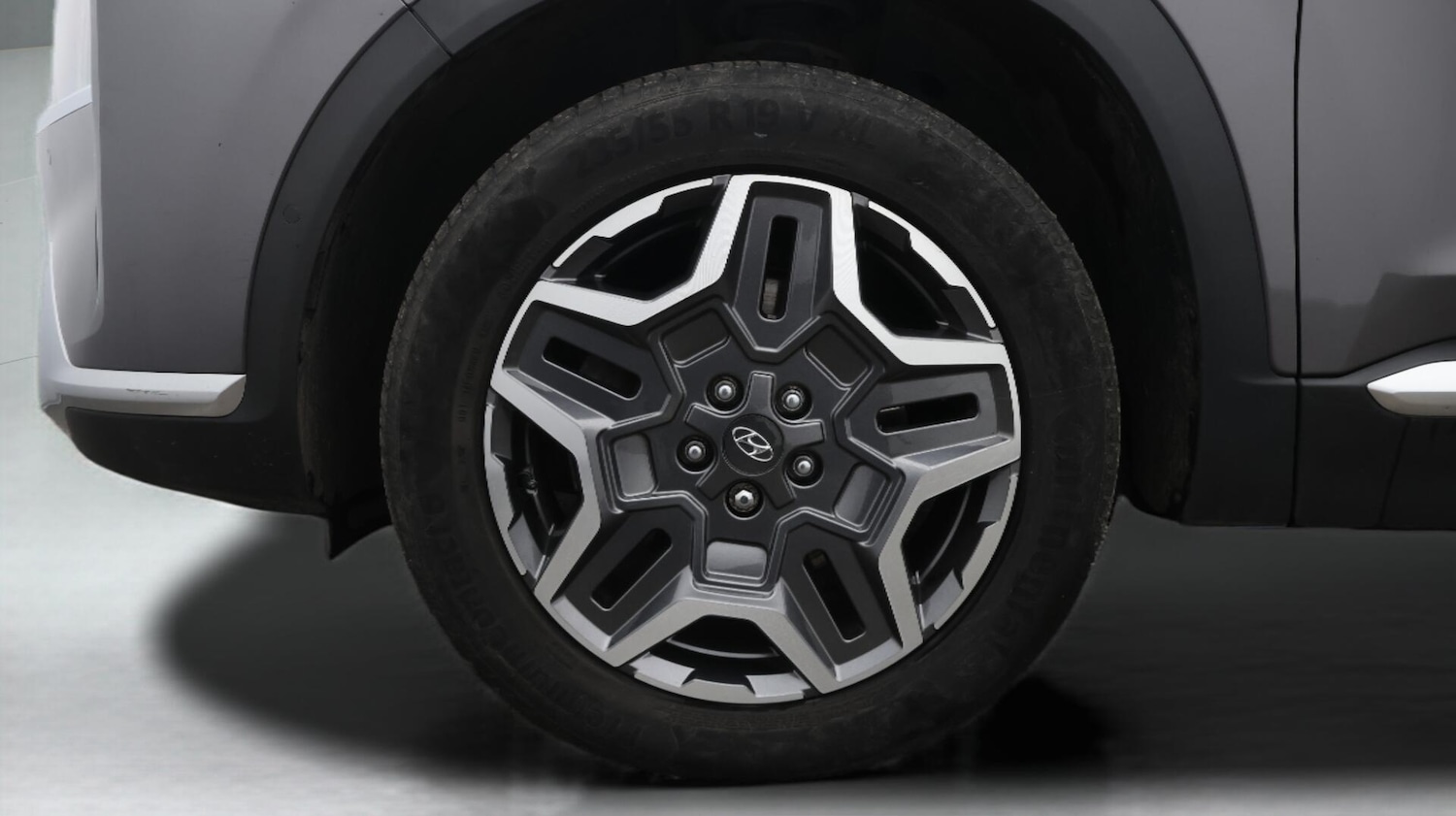 Used Hyundai Santa Fe 2023 for sale - 76512723: Photo 19