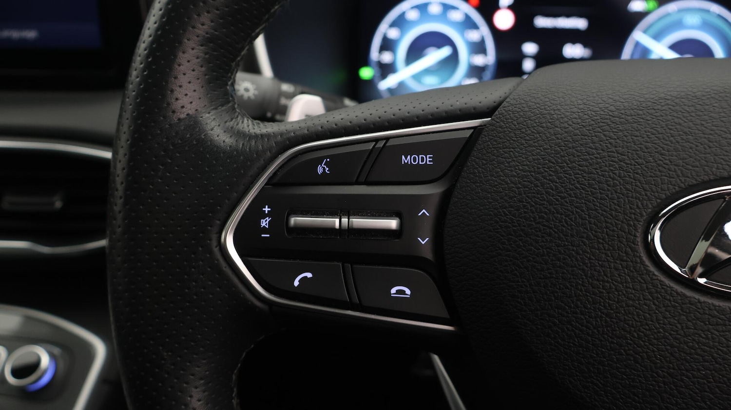 Used Hyundai Santa Fe 2023 for sale - 76512723: Photo 28