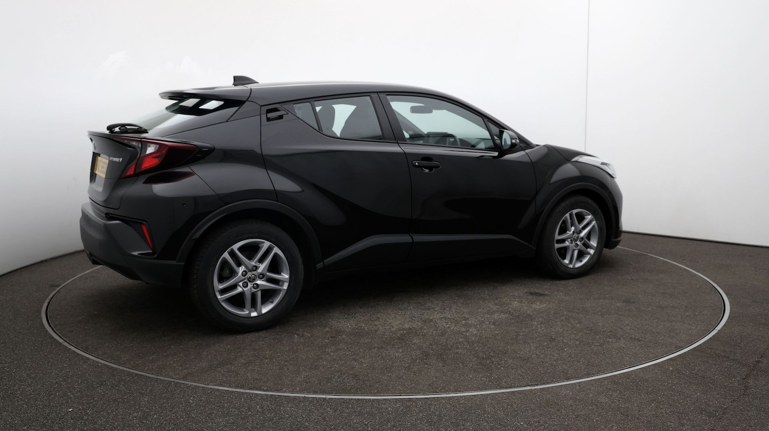 Used Toyota C-HR 2023 for sale - 76809520: Photo 43