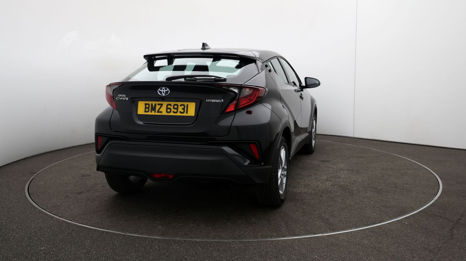 Used Toyota C-HR 2023 for sale - 76809520: Photo 47