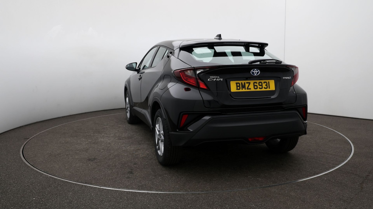 Used Toyota C-HR 2023 for sale - 76809520: Photo 51
