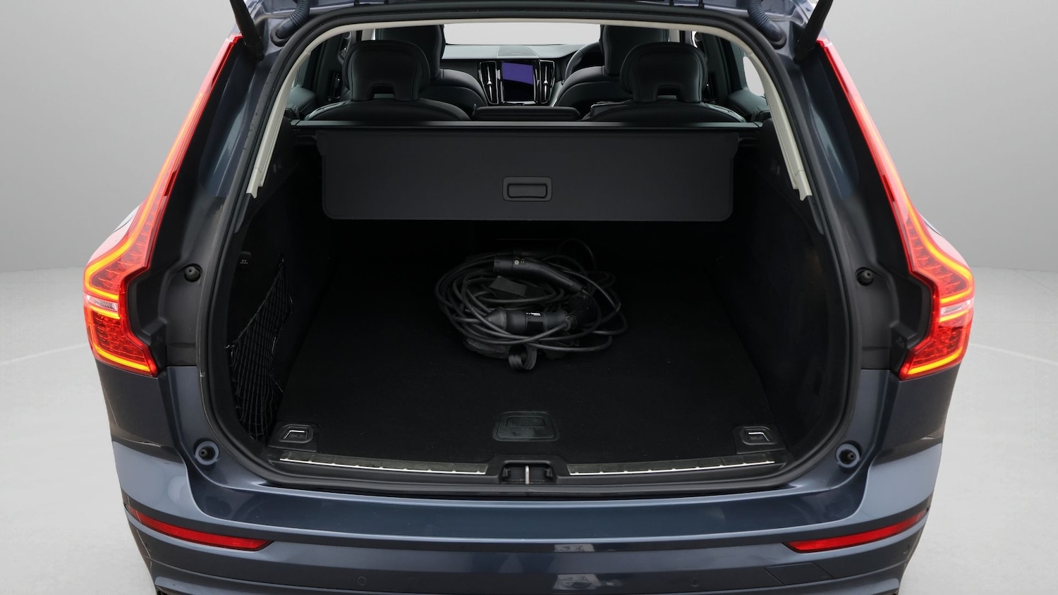 Used Volvo XC60 2023 for sale - 77983848: Photo 17