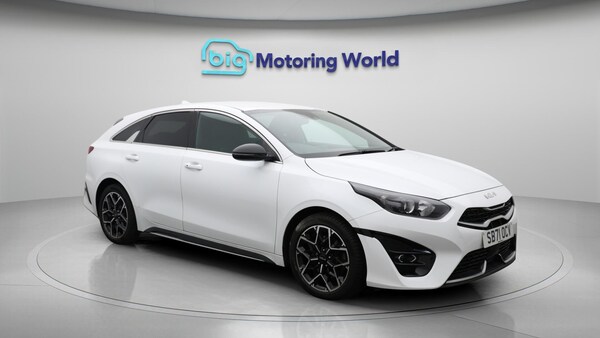 Used Kia Pro Ceed 2022 for sale - 75646302: Photo 2