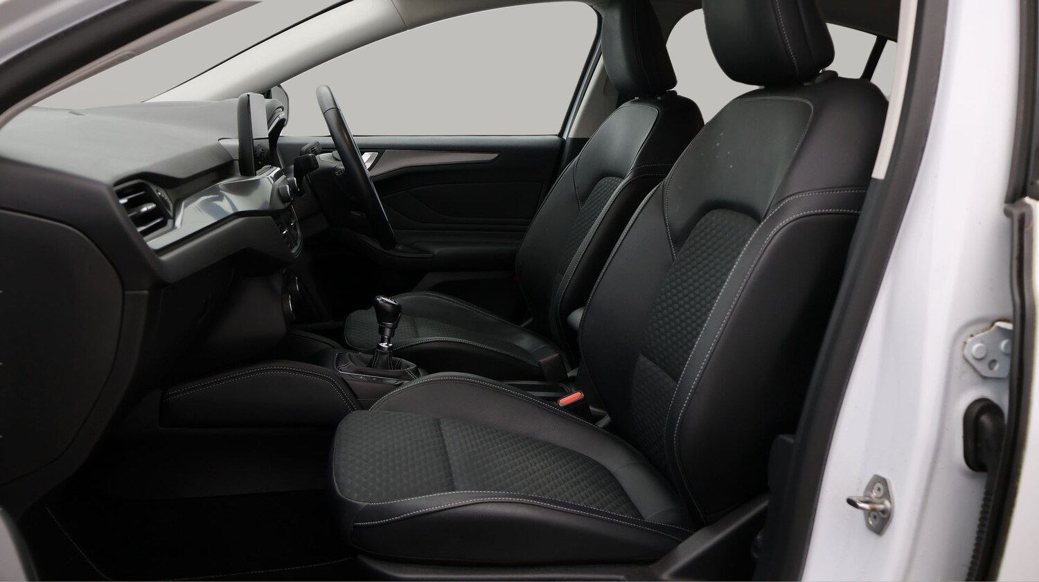 Used Ford Focus 2020 for sale - 77245381: Photo 14