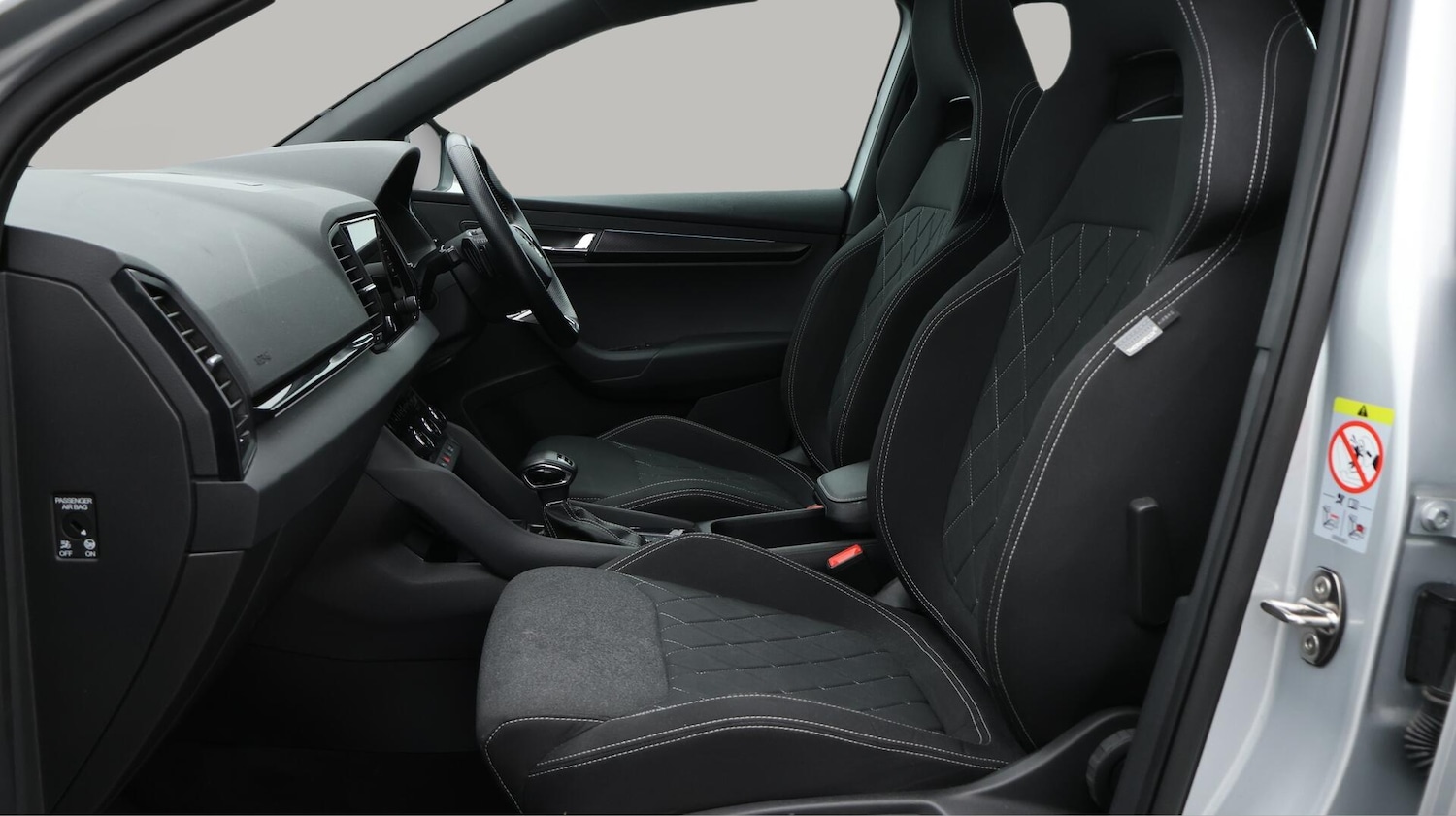 Used Skoda Karoq 2022 for sale - 76336604: Photo 15