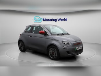 2022 (22) - 70kW Red 24kWh 3dr Auto