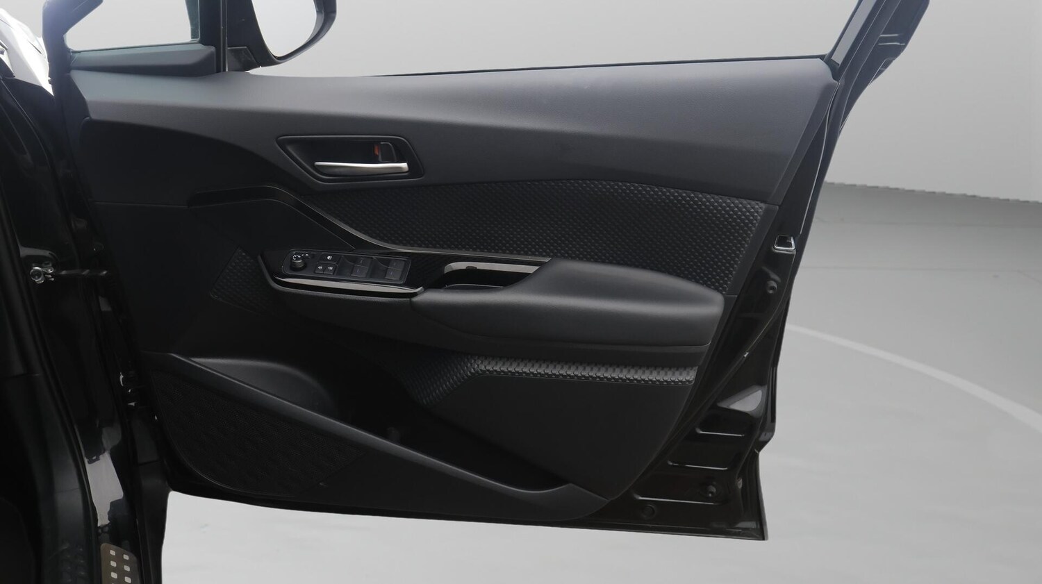 Used Toyota C-HR 2022 for sale - 76227599: Photo 16