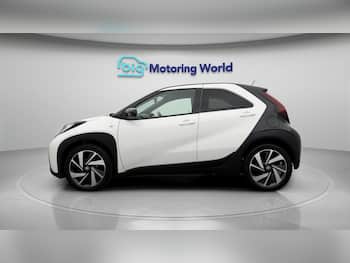 Used Toyota Aygo X 2023 for sale - 79732851: Photo