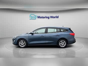 Used Ford Focus 2022 for sale - 79721102: Photo