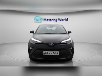 Used Toyota C-HR 2022 for sale - 76137986: Photo 3
