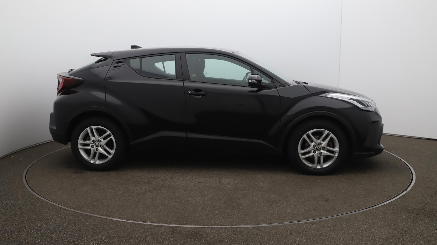 Used Toyota C-HR 2022 for sale - 76137986: Photo 50