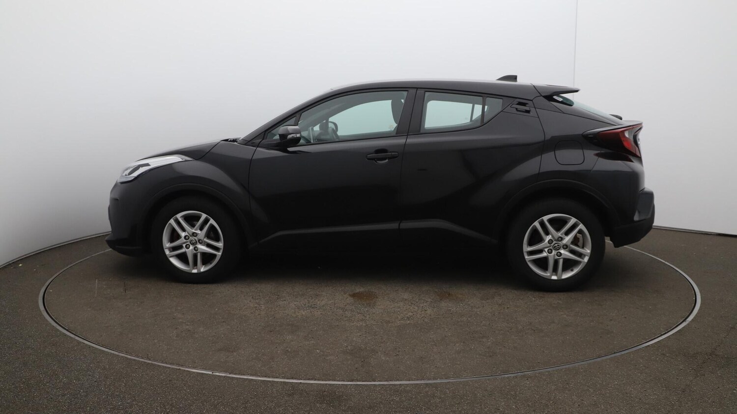 Used Toyota C-HR 2022 for sale - 76137986: Photo 65