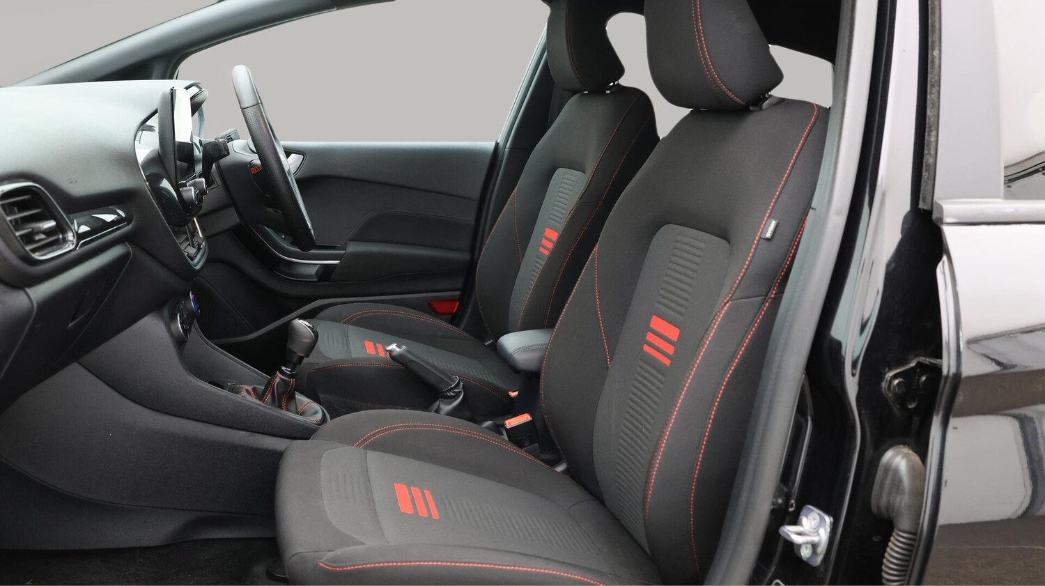 Used Ford Fiesta 2023 for sale - 76388215: Photo 15