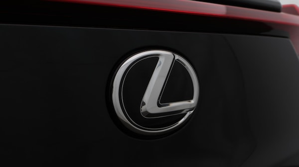 Used Lexus UX 2023 for sale - 76259741: Photo 22