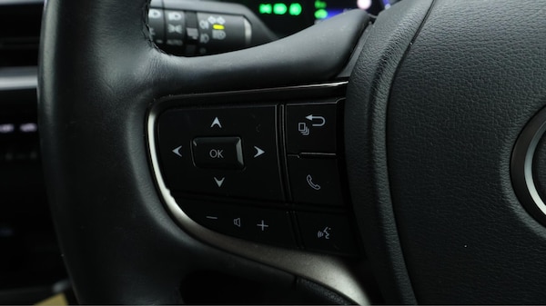 Used Lexus UX 2023 for sale - 76259741: Photo 24