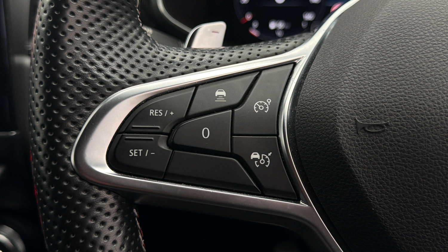 Used Renault Arkana 2023 for sale - 77954206: Photo 22