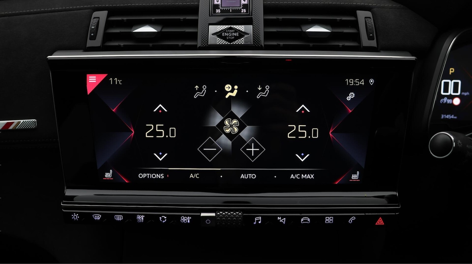 Used DS Automobiles DS 7 Crossback 2022 for sale - 76701673: Photo 13